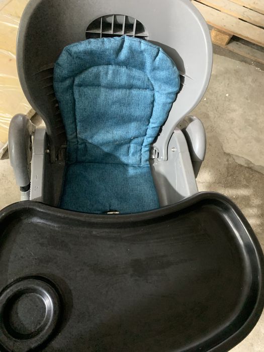 Детский стул и манежка