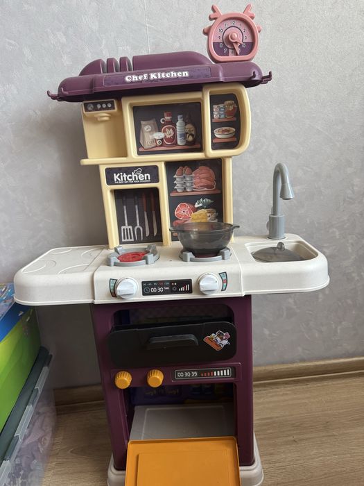 Детская кухня пластик