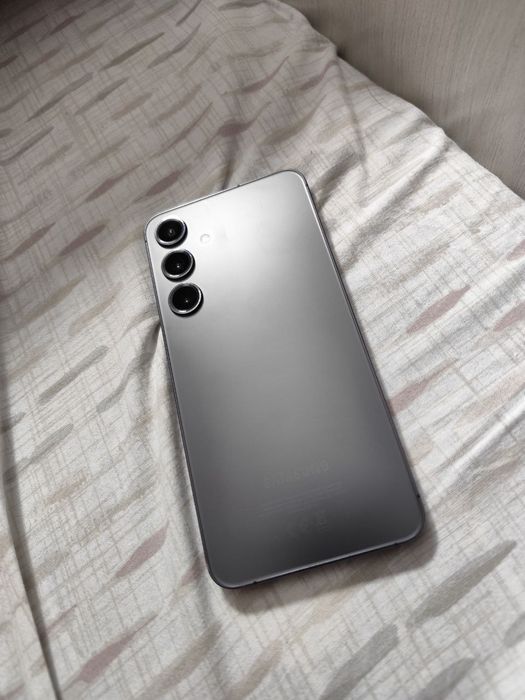 Samsung Galaxy s24+ plus 512gb Exynoss 2400