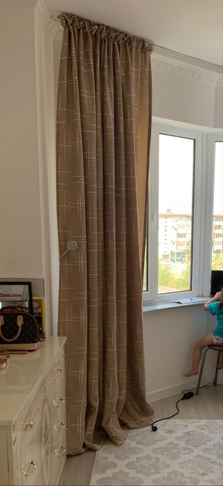 Шторы 2 вида , дорогой материал