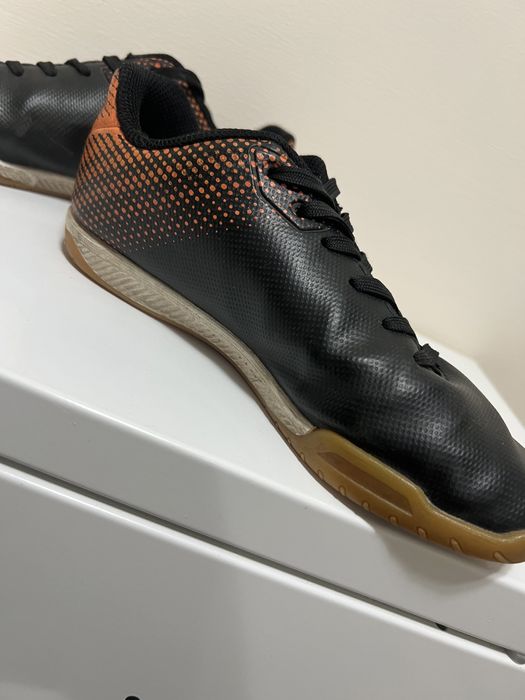 Кеды для футзала