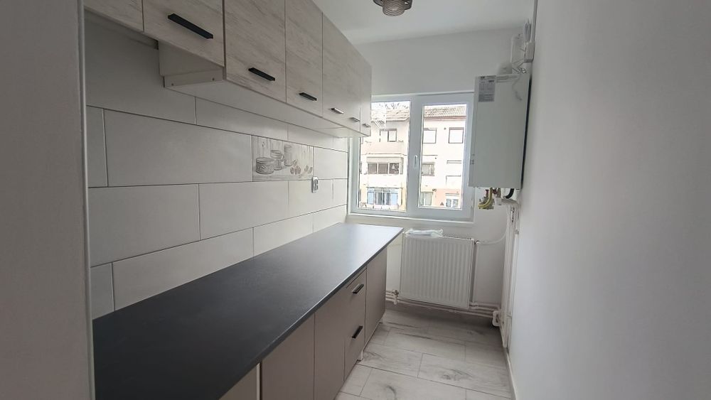 Apartament 2 camere, FINISAT, Micro 15, etaj 3