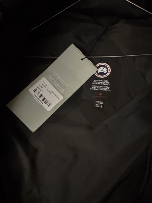 Vesta Canada Goose