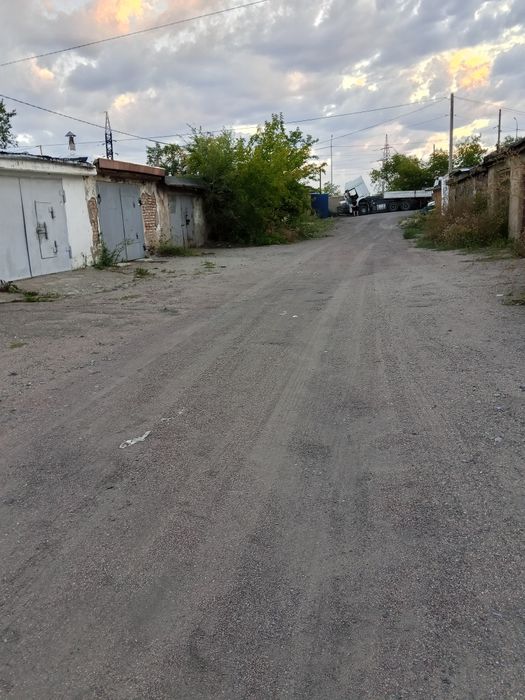 Продам гараж район 32 квартал