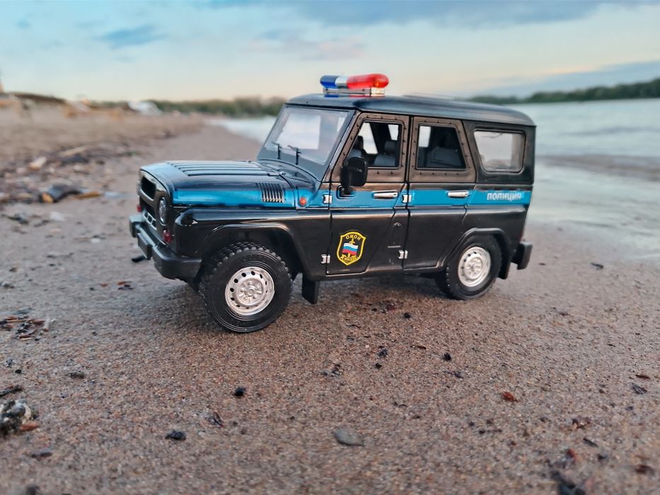 Продам игрушки .