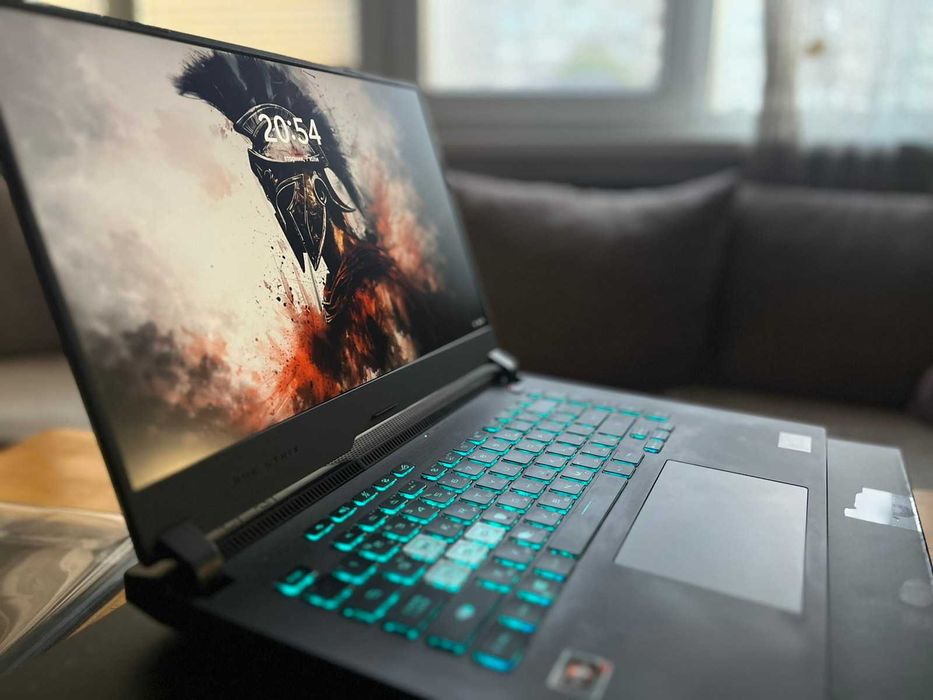 Геймърски лаптоп ASUS ROG Strix G15 G513QM-HN027