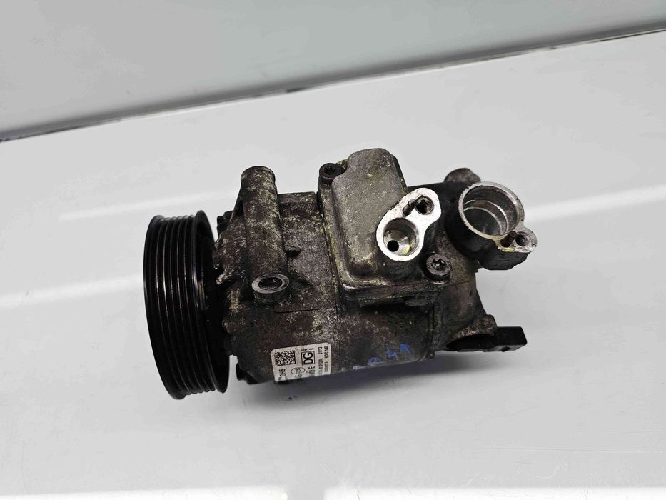Compresor clima  Volkswagen Passat B7 (362) [Fabr 2010-2014] 5N0820803