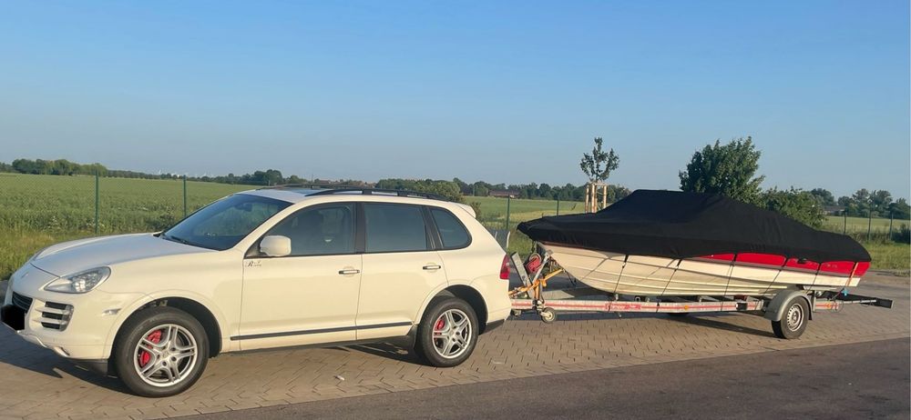 Моторна яхта Bayliner
2050 Capri SS Special Edition Mercruiser