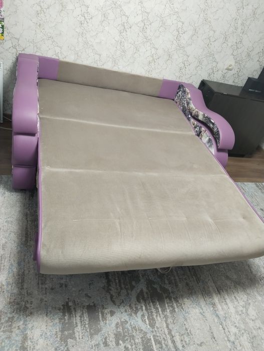 Срочно продам мини диван кровать!!