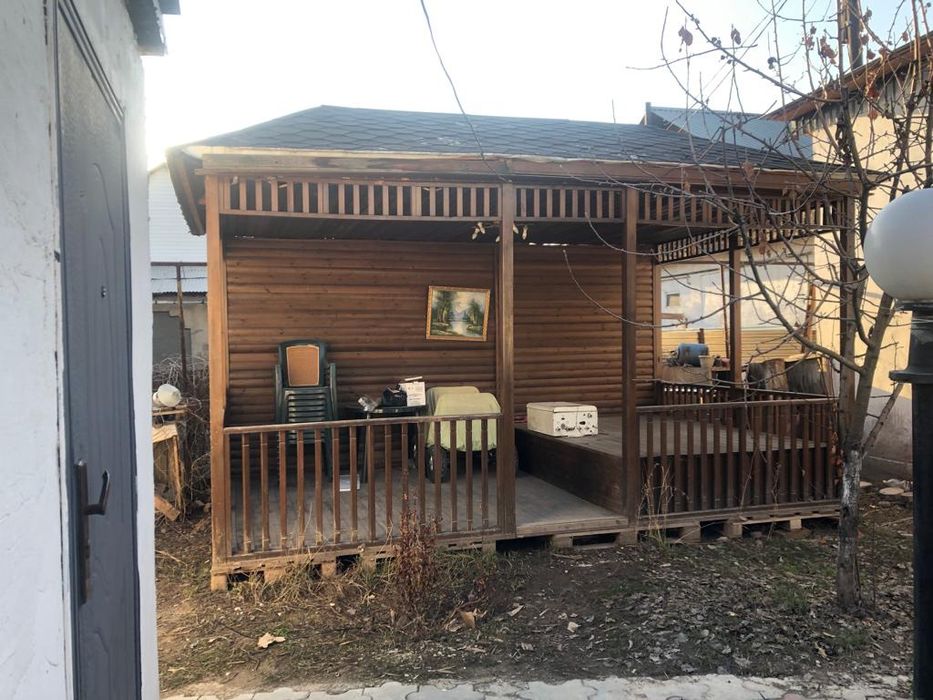 Продам беседку деревянную