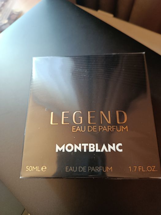 Vând parfum Montblanc 50 ml eau de parfum