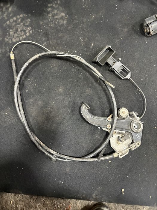 Mercedes w124 Комби Педал Ръчна Спирачка с Жило