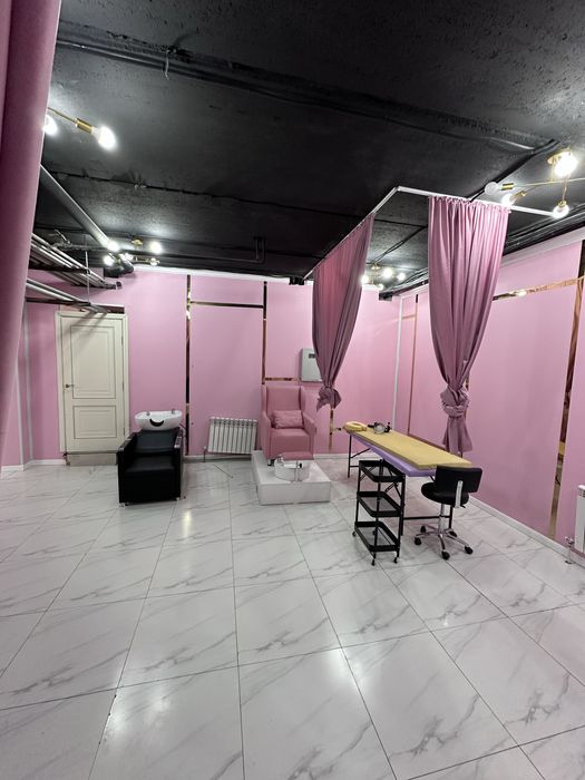 Аренда мест в салоне Уркер