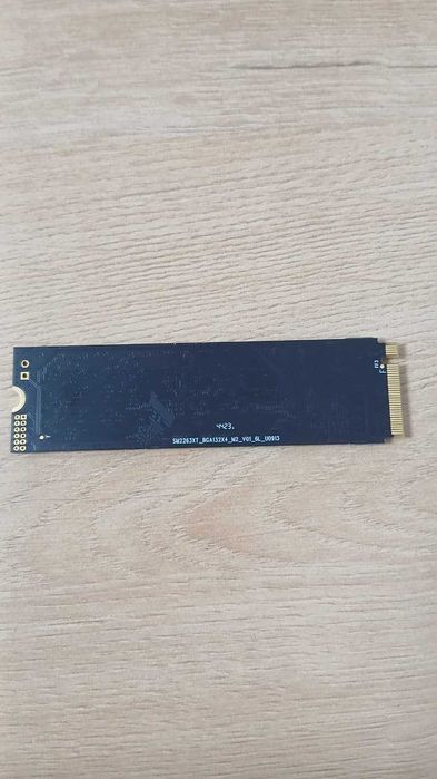 Продам SSD диск Kingston A2000