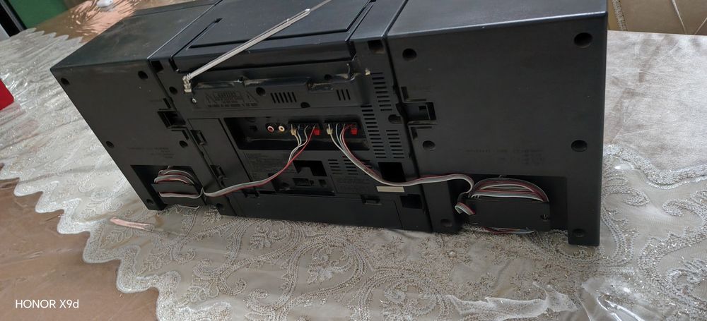 Продаю магнитофон Panasonic.