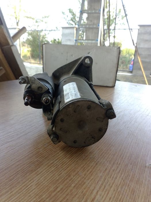 Vînd electromotor Ford B max c max motor 1.0 eco bust