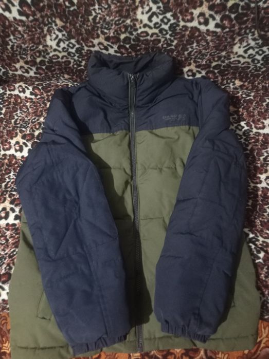 Продаётся Курта зимняя.