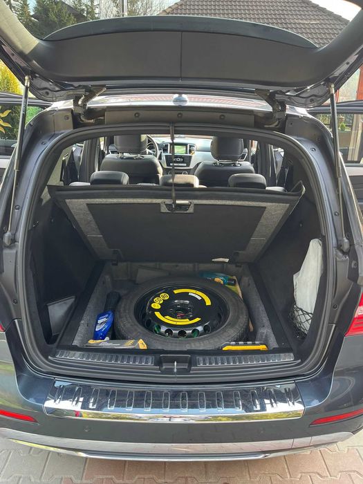 Vând Mercedes Benz ML 250 bluetec 4 Matic