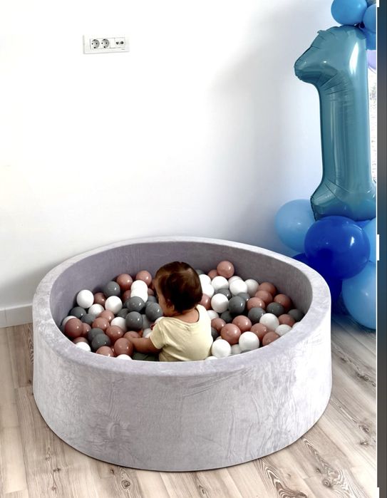 Piscină din spuma cu bile LILU-LILU Rhino 110×30 cm 300 bile