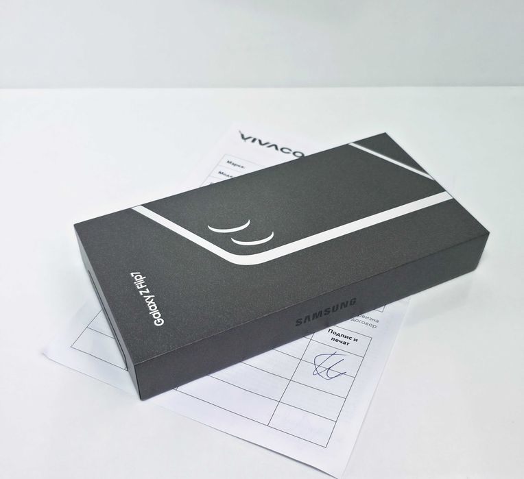 НОВ•Samsung Z Flip 7 256GB Jetblack•Гаранция