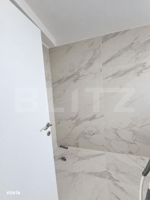 Penthouse de vanzare, 68 mp, zona Tractorul