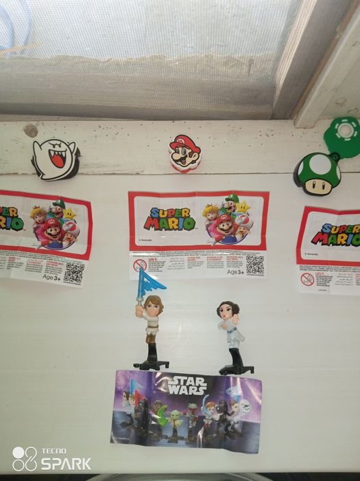 Коллекционые фигурки из Kinder surprise и Kinder joy продаю всё