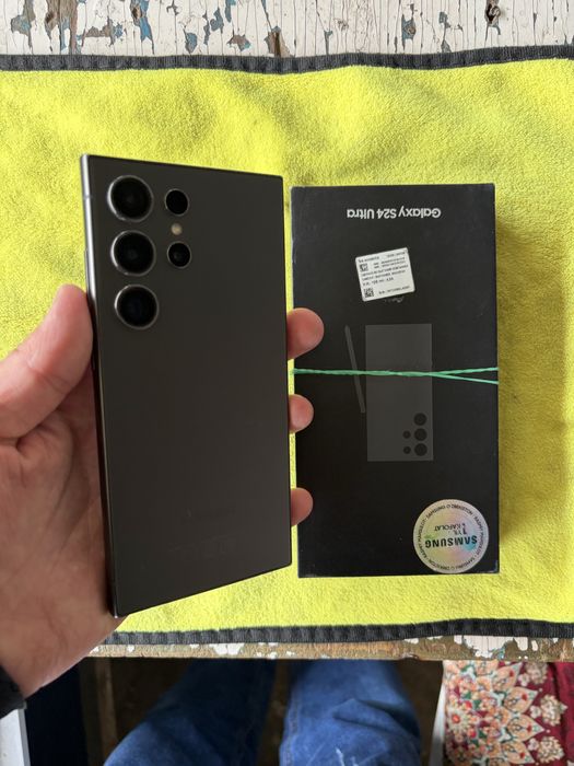 samsung s24 ultra pamit 12.256g holati zor karopkasi bor
