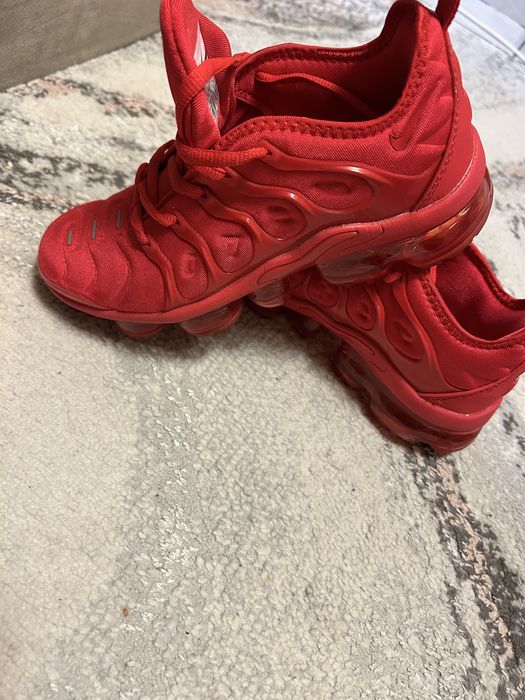 Adidasi nike vapormax