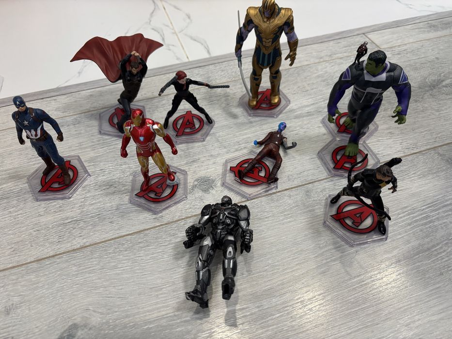 коллекционные фигурки персонажей Marvel из набора «Мстители: Финал»