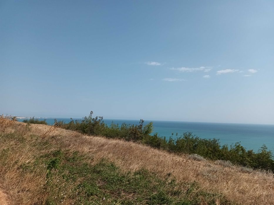 Спешно! Парцели УПИ до Балчик Голф Игрището, УПИ Божурец