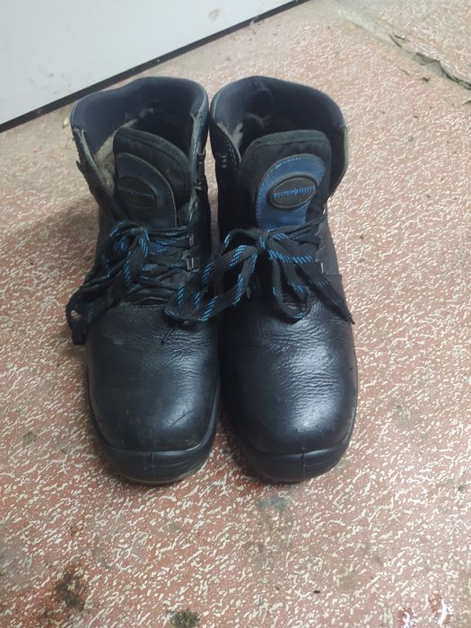 Рабочие ботинки и обувь