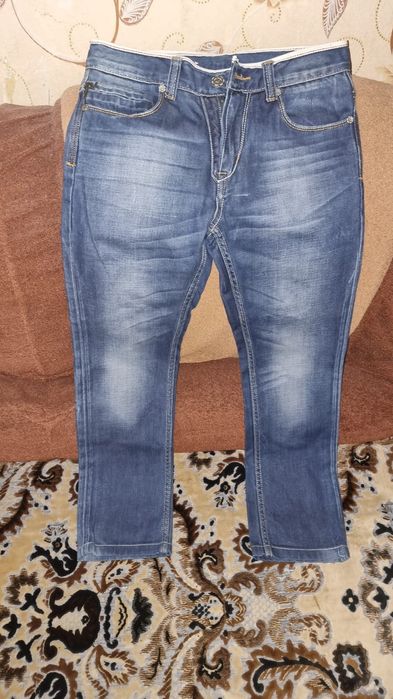 Продам джинсы и брюки