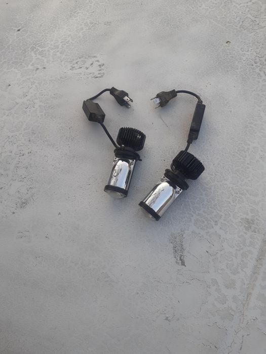 Продам лампочки для фар