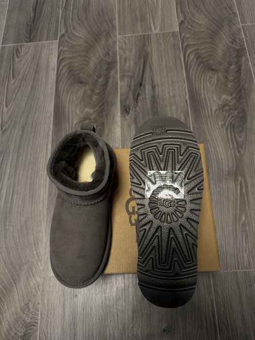 Ugg Classic Ultra Mini Grey
