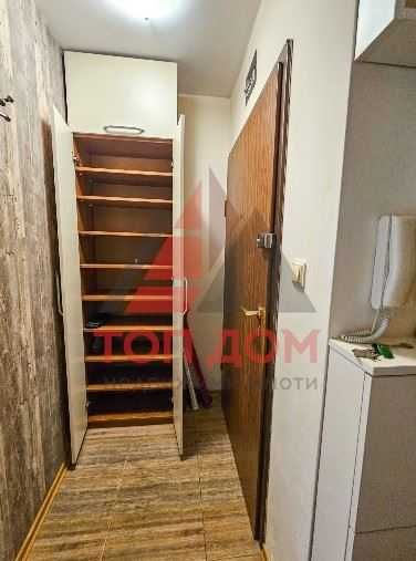 Дава се под наем Тристаен апартамент в Варна, Лятно кино Тракия - 93 кв.м за 714 € - Снимка #11