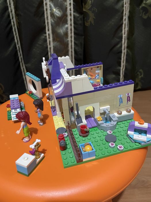 LEGO Friends Gradinita cateilor din Heartlake 41124