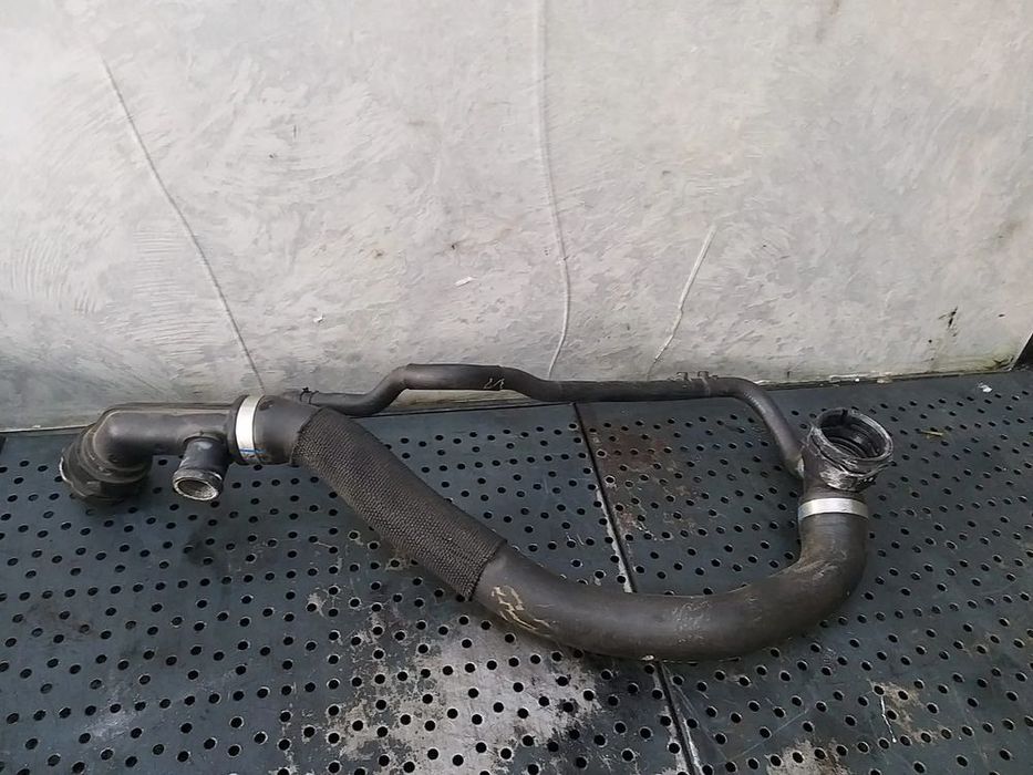 Furtun apa 2.0 gti vw golf 8