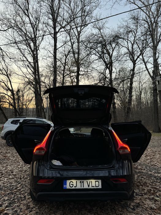 Vand volvo v40 2014