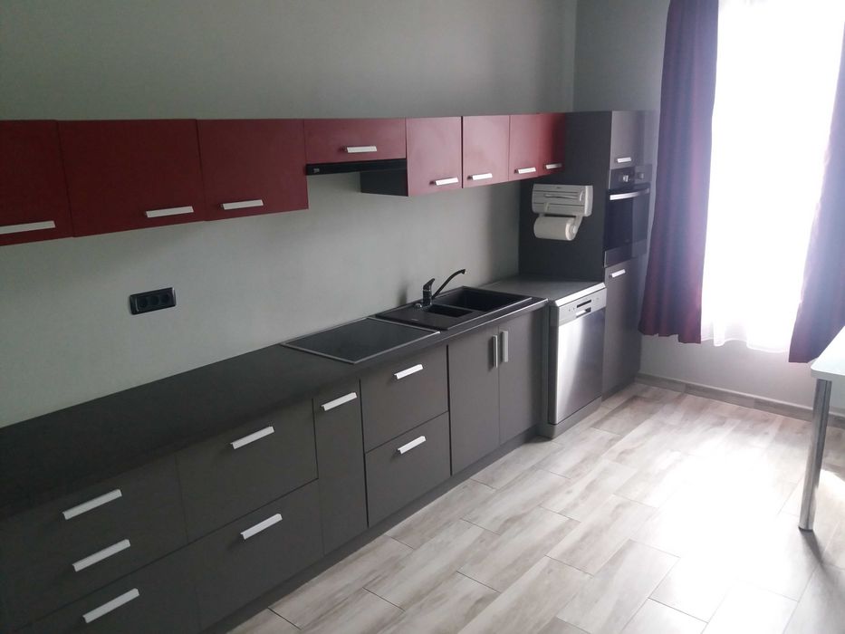 Casa la cheie Gradiste, dreapta 1080 mp front stradal 24 ML