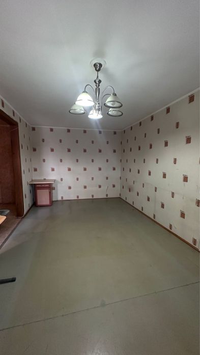 Продам квартиру 1-комнатную , район Черемушки