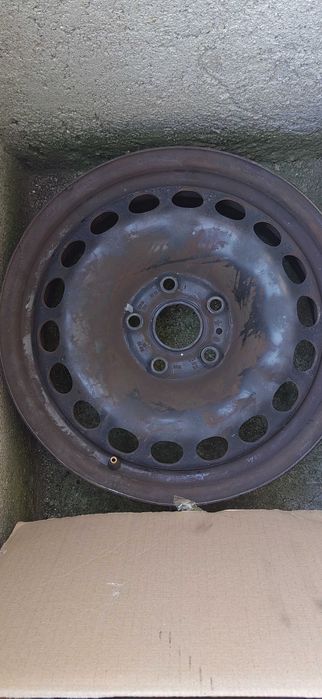 Железни джанти 15ки от wv passat b6