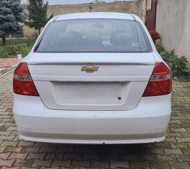 Vând autoturism Chevrolet Aveo