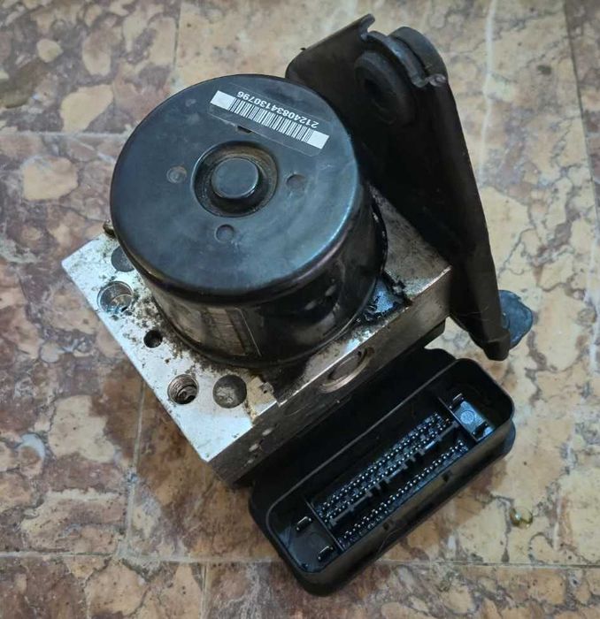 Volkswagen Pompă ABS 1K0907379AH 10096103333