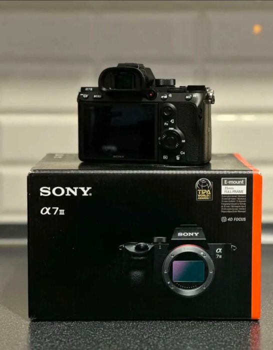 Sony Alpha A7 III