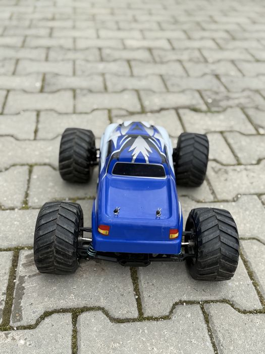 Automodel rc Xcite oneten monster truck 1:10 brushless
