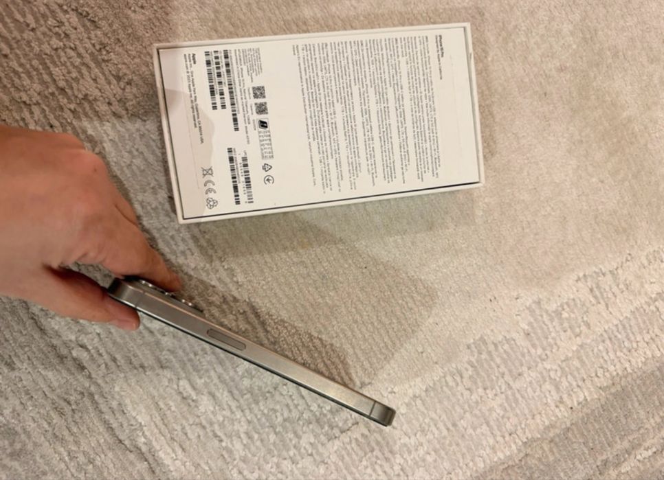iPhone 15 PRO- impecabil - prim proprietar