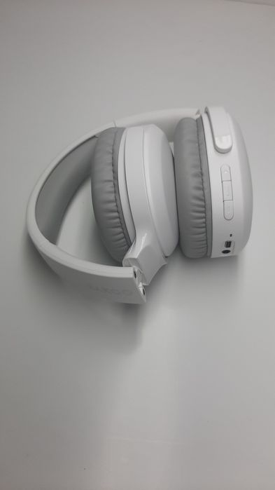 Наушники беспроводные.