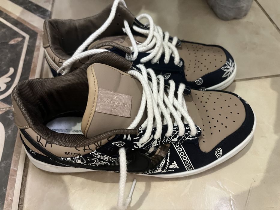 Кроссовки найк данки