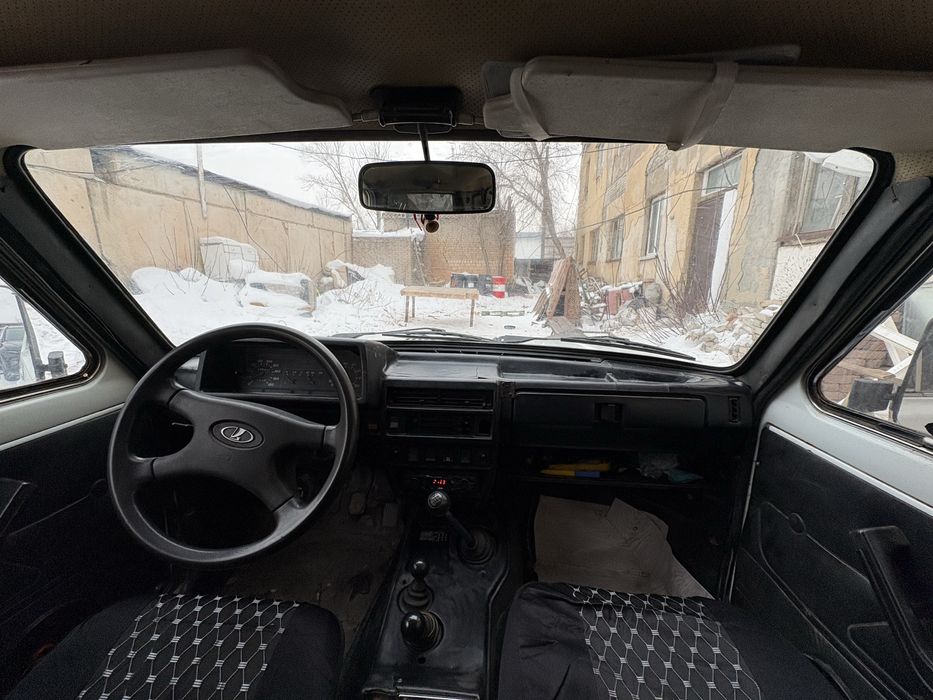 Продам ниву 2002 г.в.