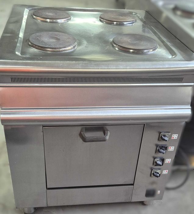 Plita electrica profesionala,4 zone,cuptor,horeca,restaurant,400v
